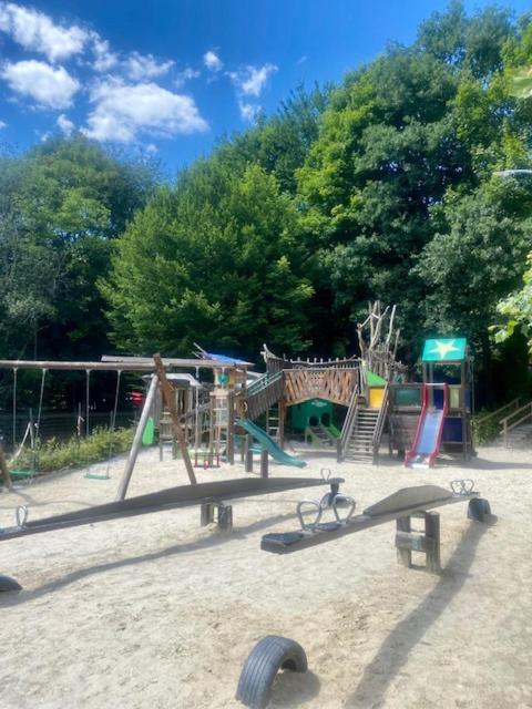 A- Frame Huisje Ardennen Durbuy Εξωτερικό φωτογραφία